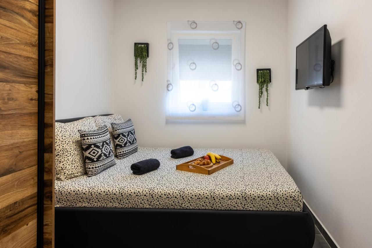 Apartment Lo&Ti Čižići Bagian luar foto