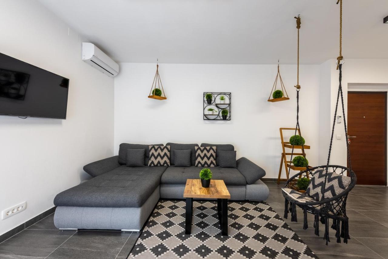 Apartment Lo&Ti Čižići Bagian luar foto