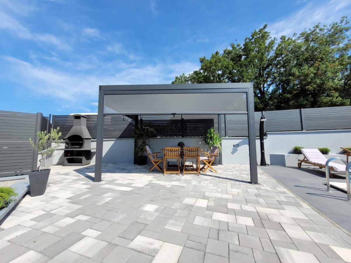 Apartment Lo&Ti Čižići Bagian luar foto